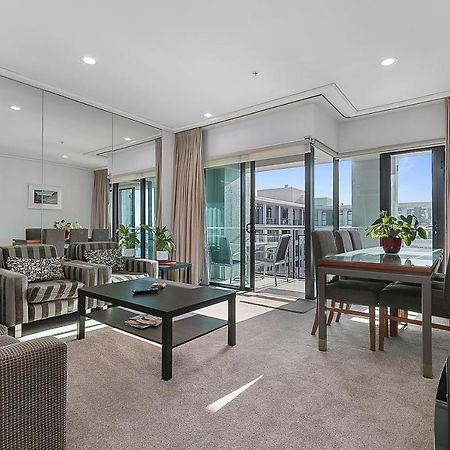 أوكلاند Stunning & Spacious Haven On The Waterfront! المظهر الخارجي الصورة